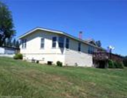 Primary Photo - 22115 Pleasant Valley Rd