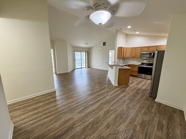 Foto del edificio - 3203 E Brookmyer Dr