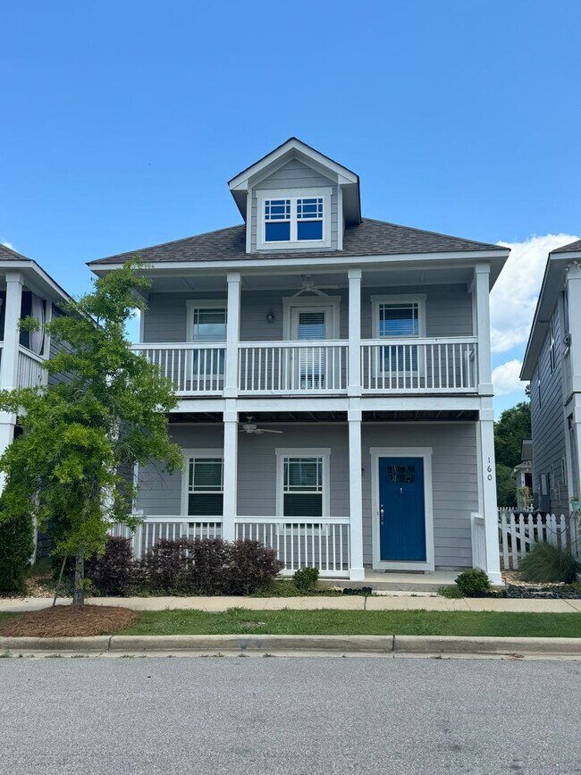 Building Photo - Desirable Orchards Rental