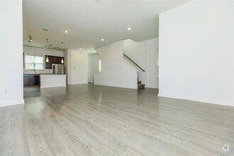 Building Photo - 720et Enchantment Trl