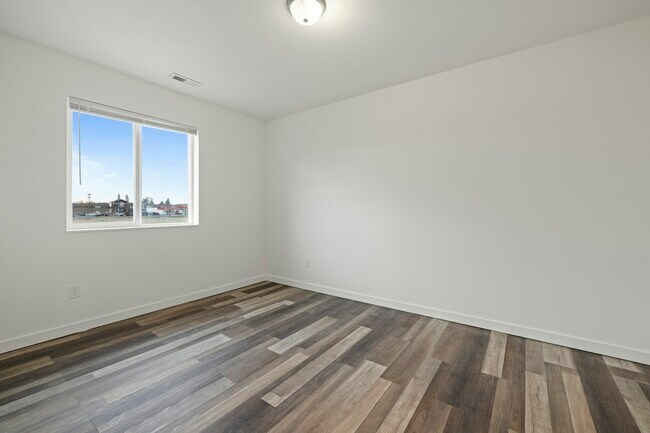 Foto del edificio - 2617 W Marina Dr