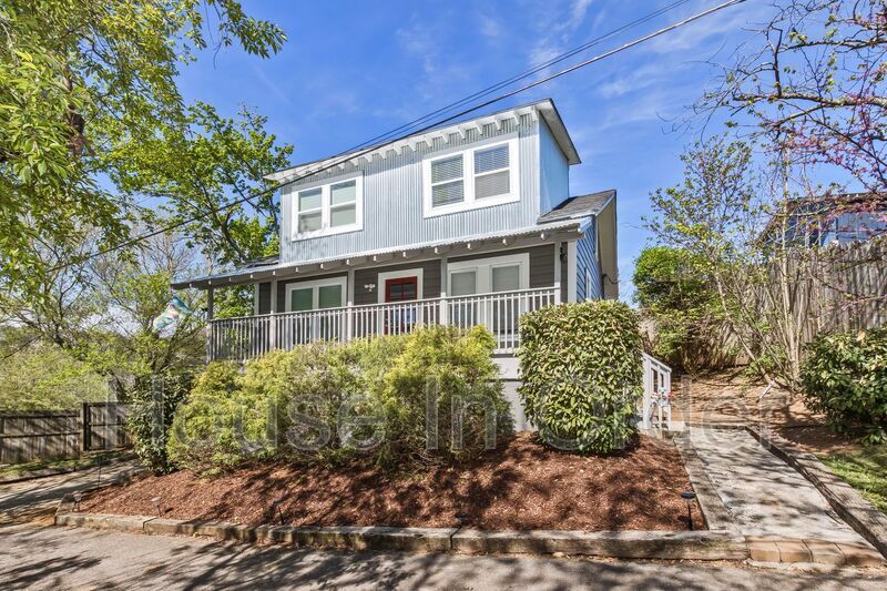 Primary Photo - 7 Elkwood Ave