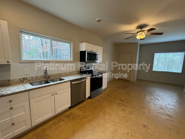 Building Photo - 4730 Parks Rd