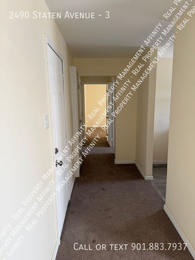 Photo - 2490 Staten Ave Apartment