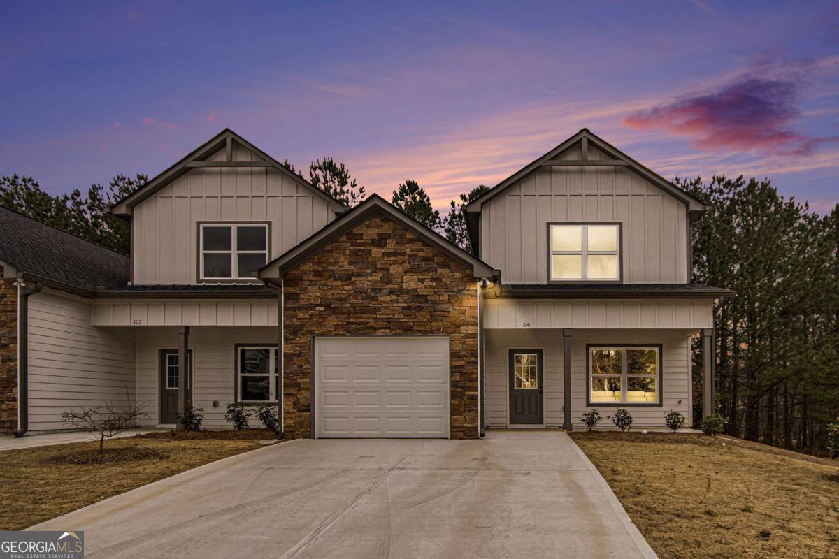 Foto principal - 124 Crestpoint Rd