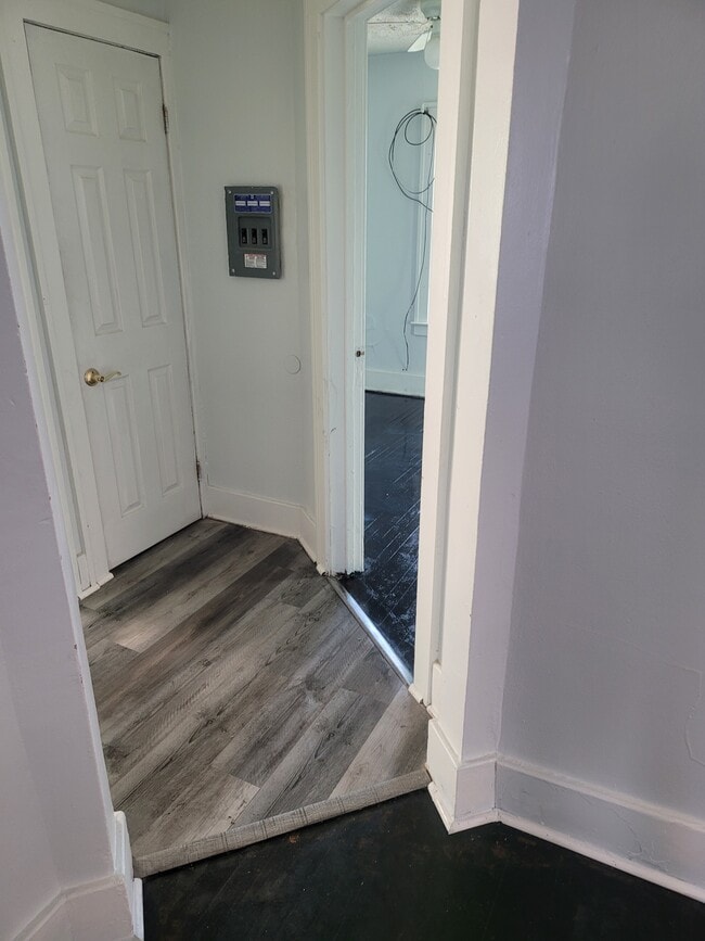 Foto del edificio - 15849 Indiana St