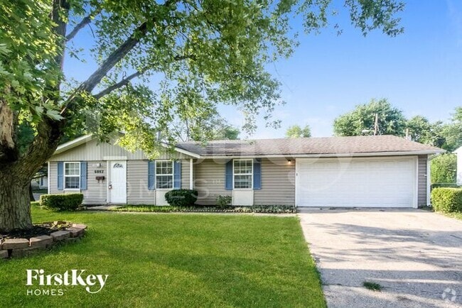 Building Photo - 6002 Gateway Dr