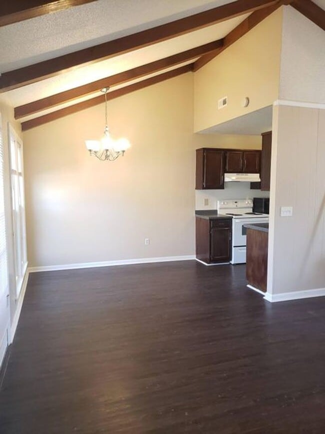 Building Photo - Cute, one story brick 3 Bedroom Brick Home