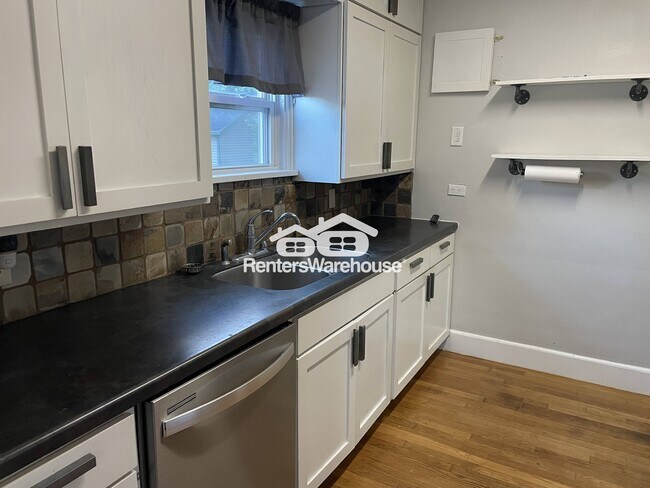 Foto del edificio - 2712 3rd St