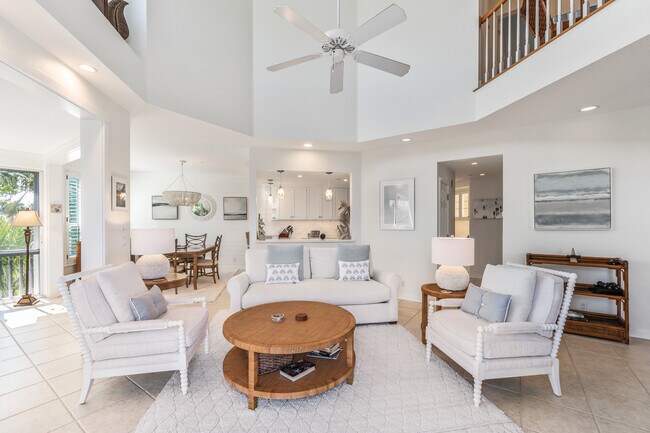 Foto del edificio - 701 S Harbor Dr