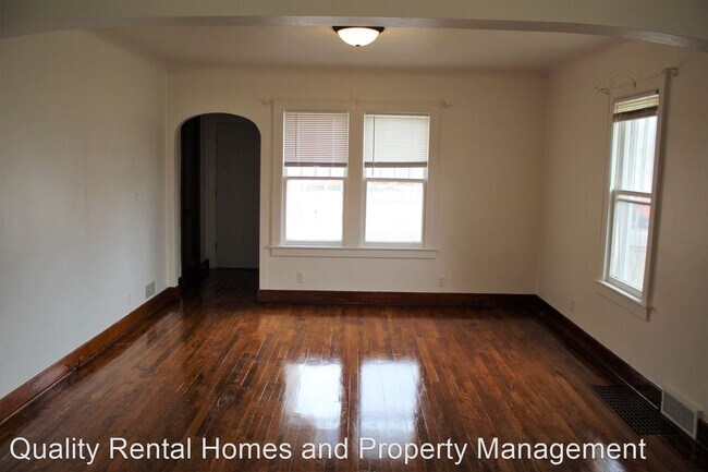 Foto del edificio - 3 br, 1 bath House - 2386 E Hill Rd