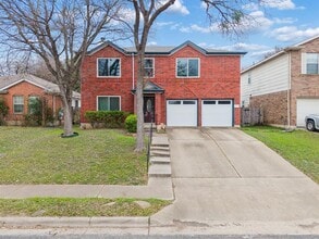 Building Photo - 2117 Kaiser Dr