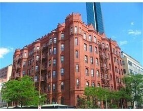 Building Photo - 271 Dartmouth St