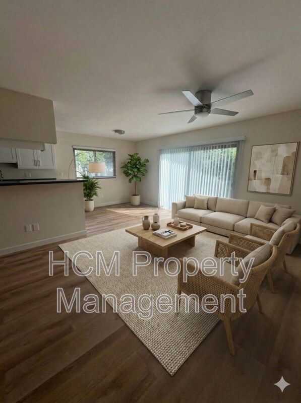 Building Photo - 1322 Stanford St