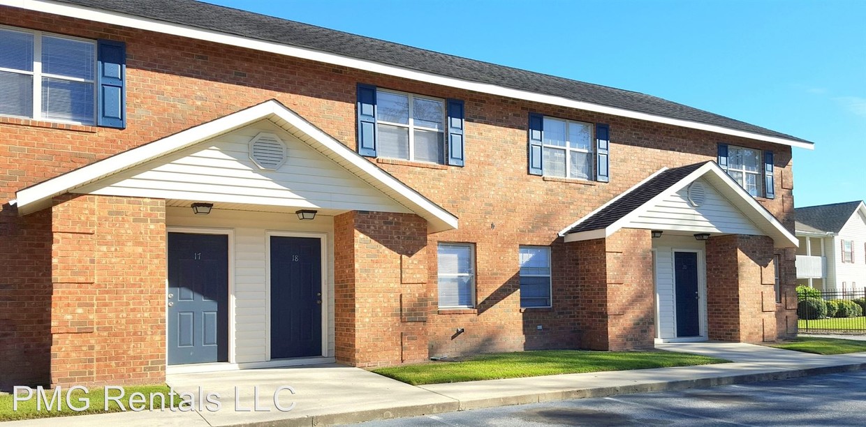 Primary Photo - 1 br, 1 bath Room For Rent - 220 Lanier Dr