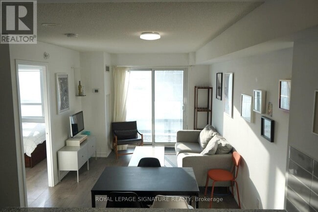 Photo du bâtiment - 1410 Dupont St