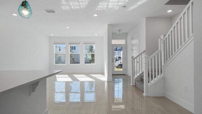 Foto del edificio - 15318 Lebeau Lp