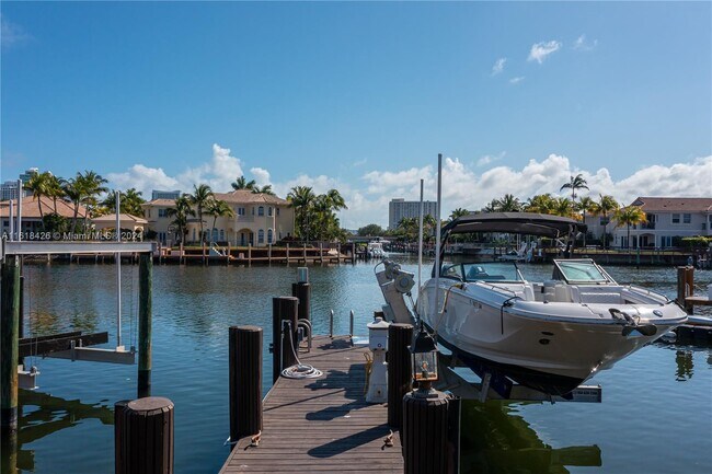 Foto del edificio - 954 Sanibel Dr