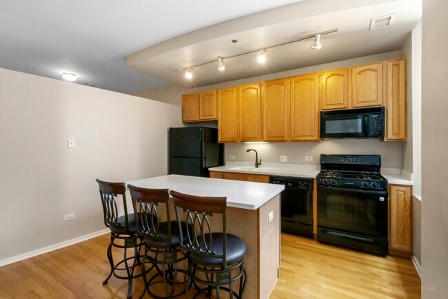 Foto del edificio - 208 W Washington St