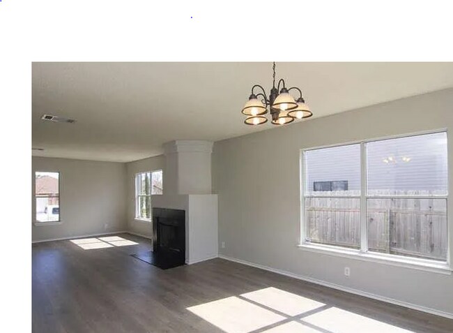 Building Photo - 12912 Latchwood Ln