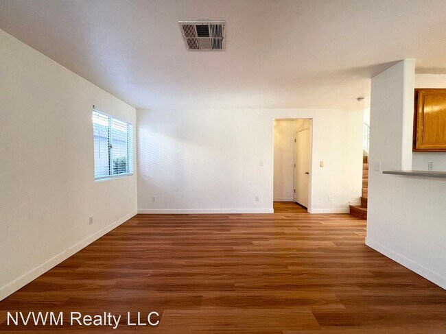 Building Photo - 3 br, 2.5 bath House - 5213 White Coyote Pl