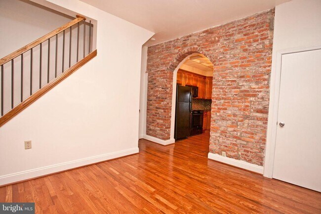 Building Photo - 3704 Stanton St