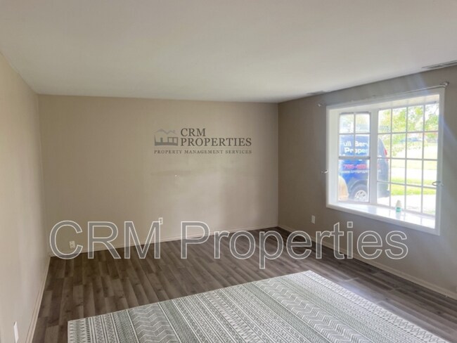 Building Photo - 1105 Wigwam Dr