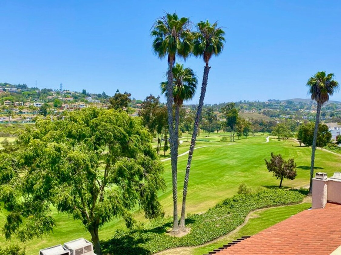 Primary Photo - La Costa Beauty