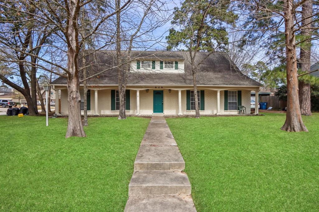 Primary Photo - 626 Rosewood Dr