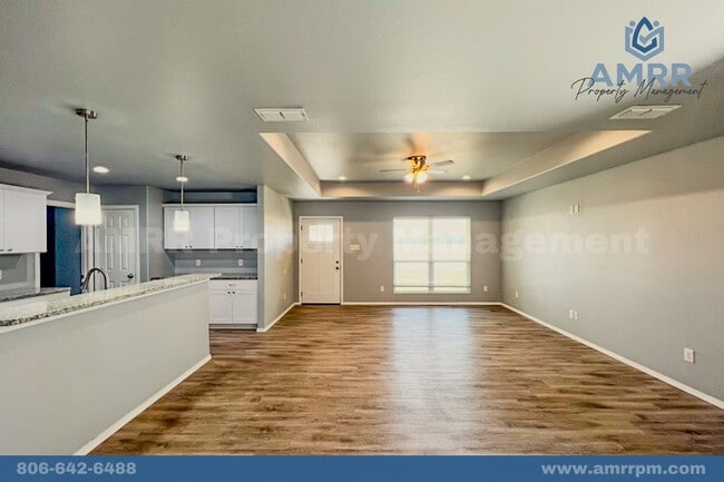 Building Photo - 3 Bedroom Home Available SOON