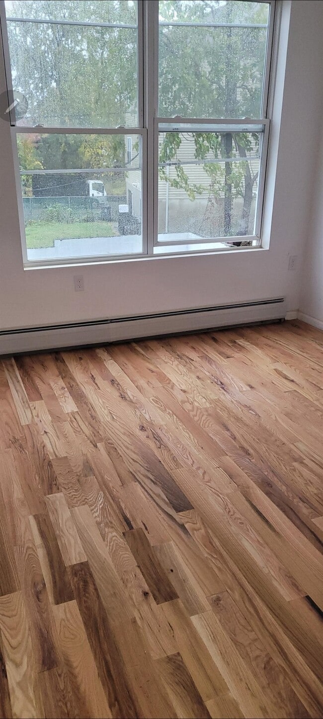 Foto del edificio - 500 HAWTHORN Ave