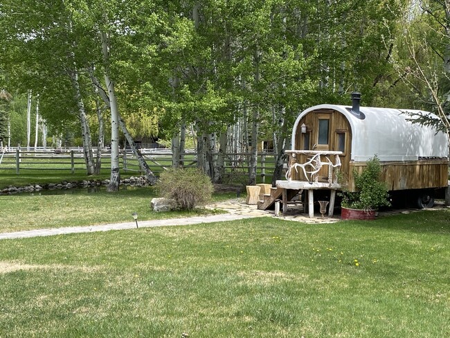 Luxury Sheep Camp Wagon - 93 Townsend Gulch Rd