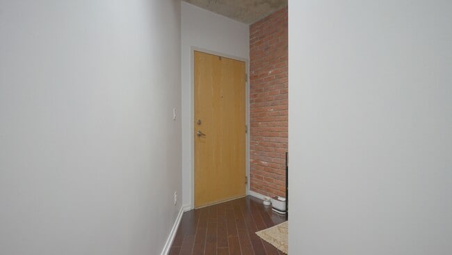 Building Photo - 150-1150 Sudbury St