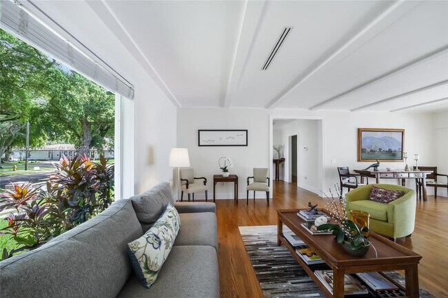 Foto del edificio - 500 Savona Ave