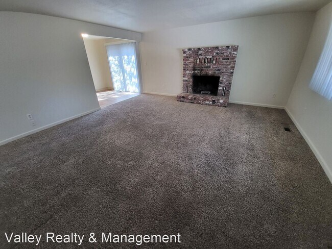 Foto del edificio - 3 br, 2 bath House - 2300 Mountain