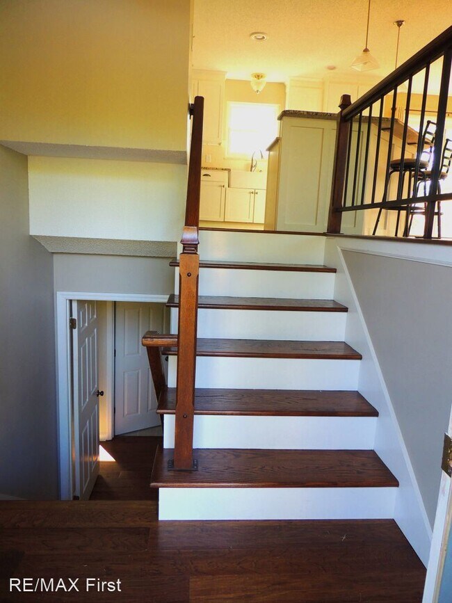 Building Photo - 3 br, 2.5 bath House - 4125 Franklin Hill ...