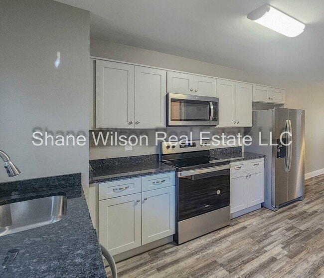 Building Photo - 3263 Chattanooga Rd