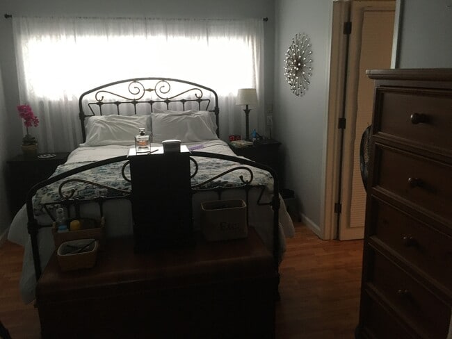 Bedroom - 728 Etheridge Rd