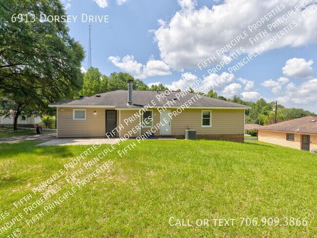 Foto del edificio - 6913 Dorsey Dr