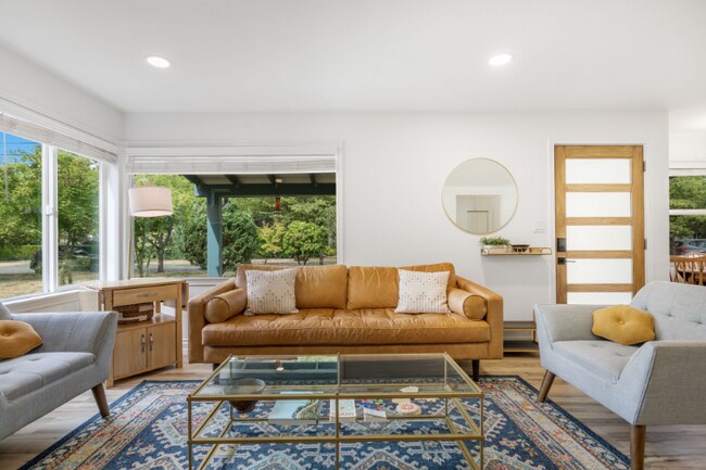 Building Photo - 8626 13th Ave SW