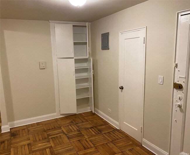 Foto del edificio - 147-37-147-38 38th Ave