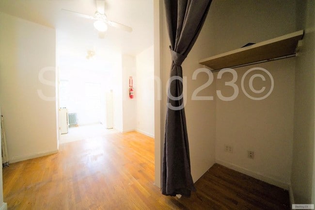 Building Photo - 2548 23rd St