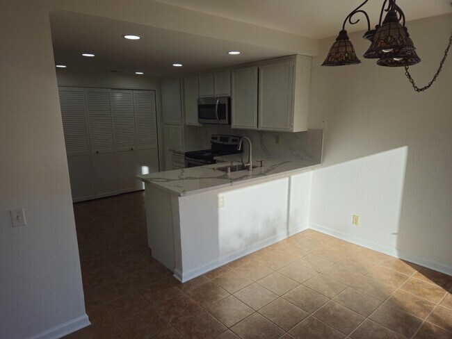 Building Photo - 34877 Oyster Bay Terrace