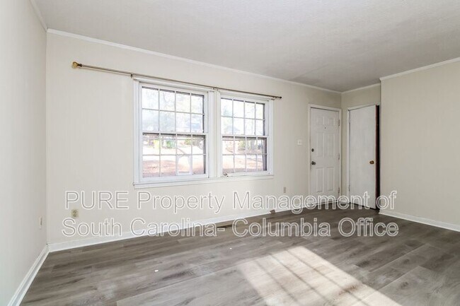 Foto del edificio - 1025 Rockymount Rd