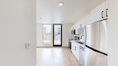 Interior Photo - Maple Rock Reserve