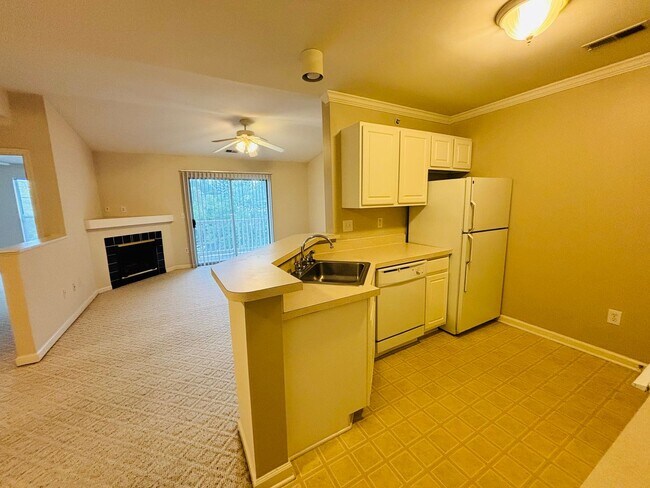 Foto del edificio - 215 S Knollwood Dr