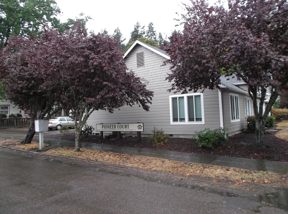 Primary Photo - Pioneer Court