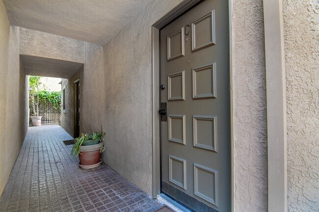 Foto del edificio - Burbank