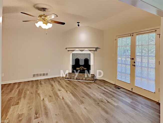 Foto del edificio - 3 br, 2 bath House - 69 Stone Edge Dr