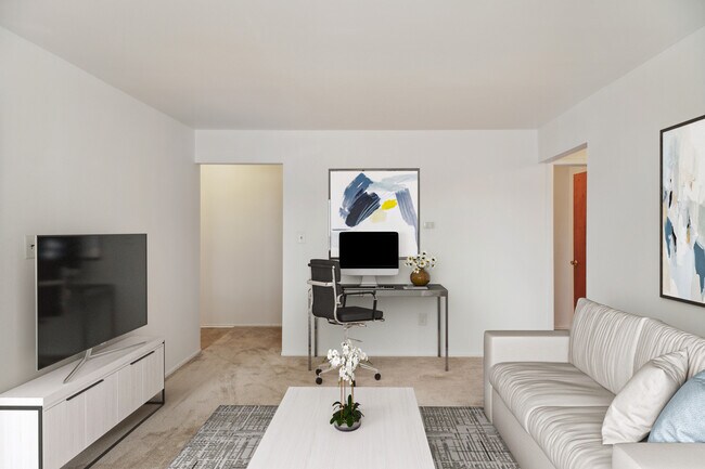 Foto del edificio - Tuscan Shores Apartments